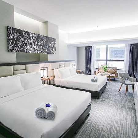 Fives Hotel Dnp Johor Bahru Buitenkant foto