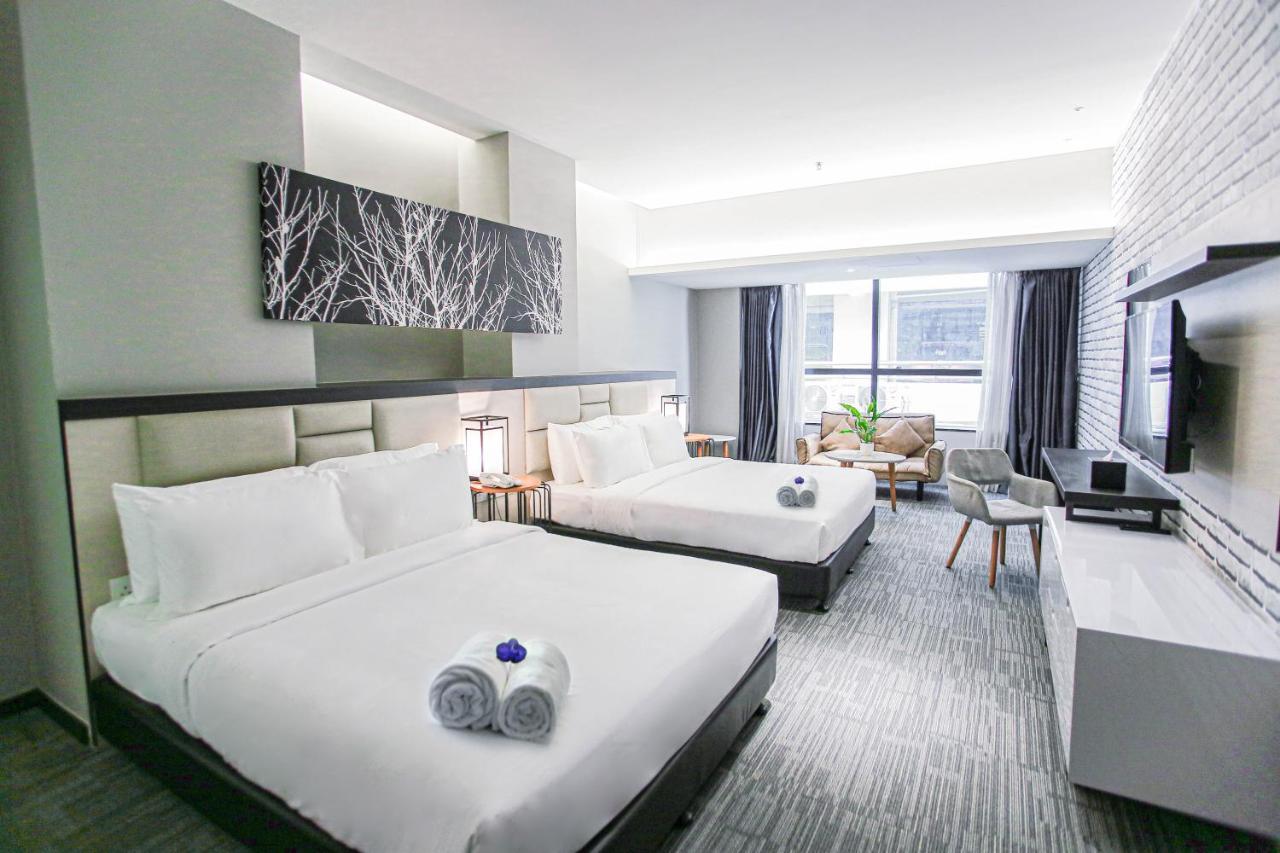 Fives Hotel Dnp Johor Bahru Buitenkant foto