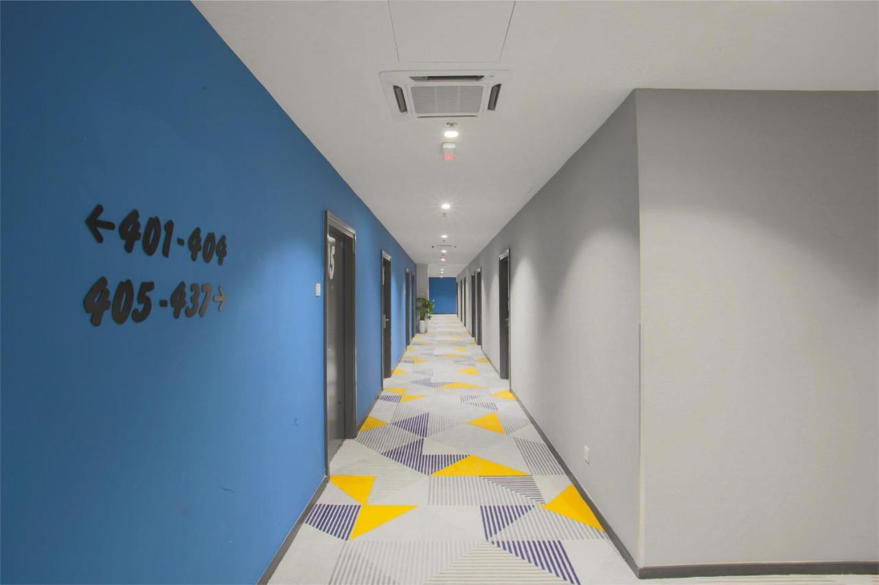 Fives Hotel Dnp Johor Bahru Buitenkant foto